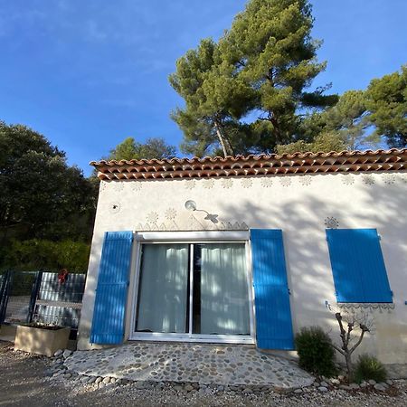 Maisonnette Entre Luberon Et Sainte Victoire La Bastidonne Buitenkant foto