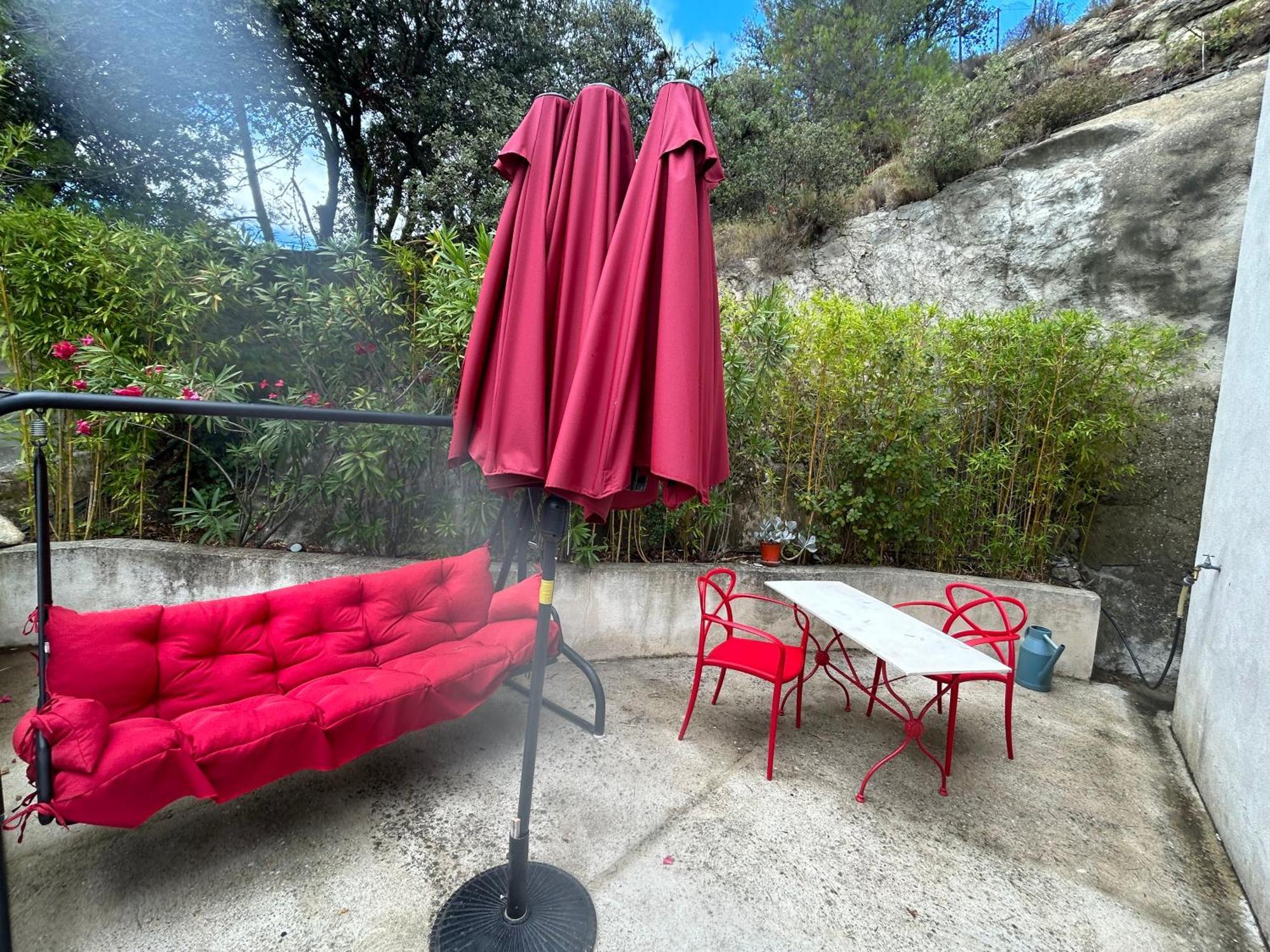 Maisonnette Entre Luberon Et Sainte Victoire La Bastidonne Buitenkant foto